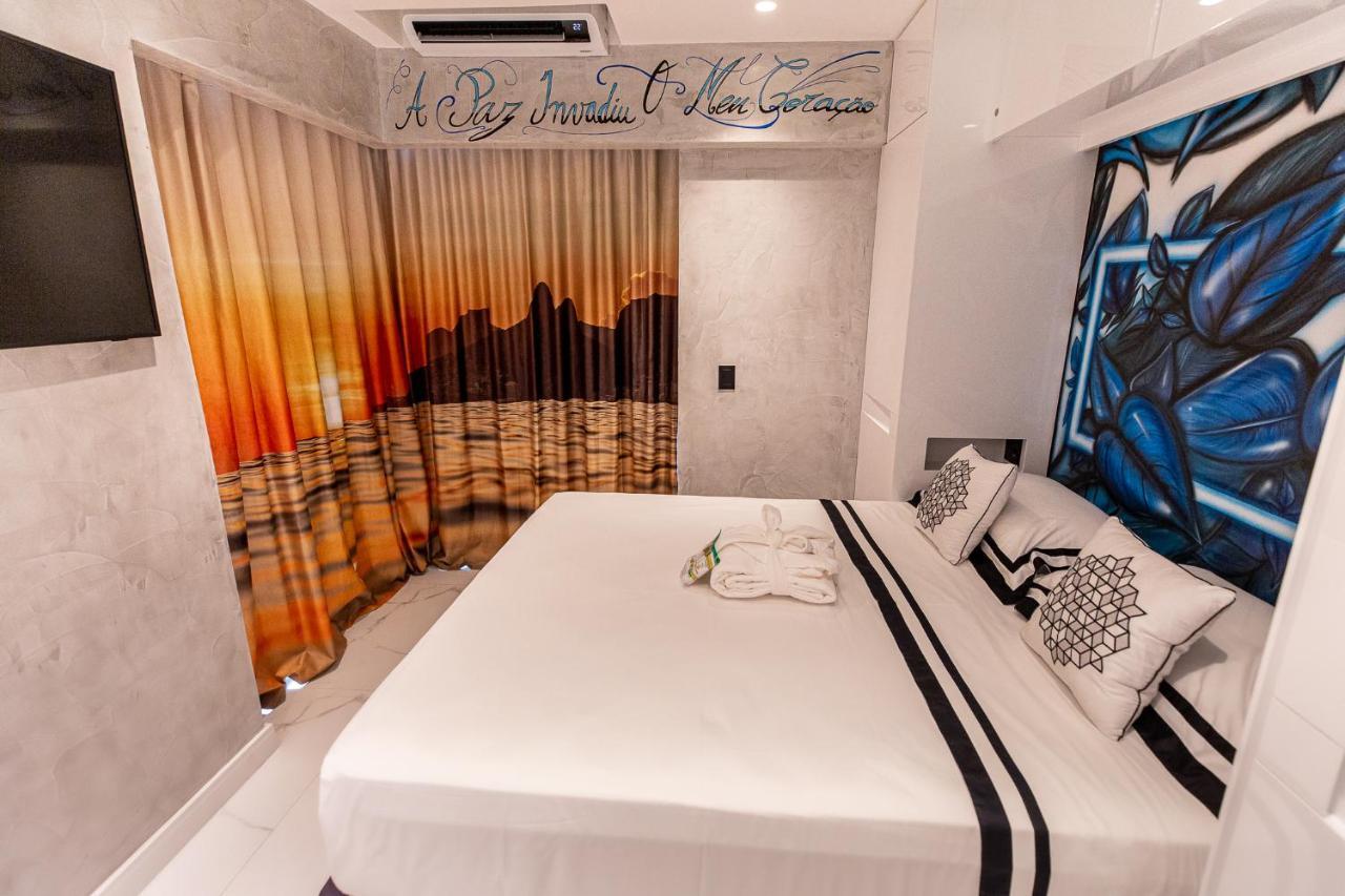 Joia Tiffany's Apartment