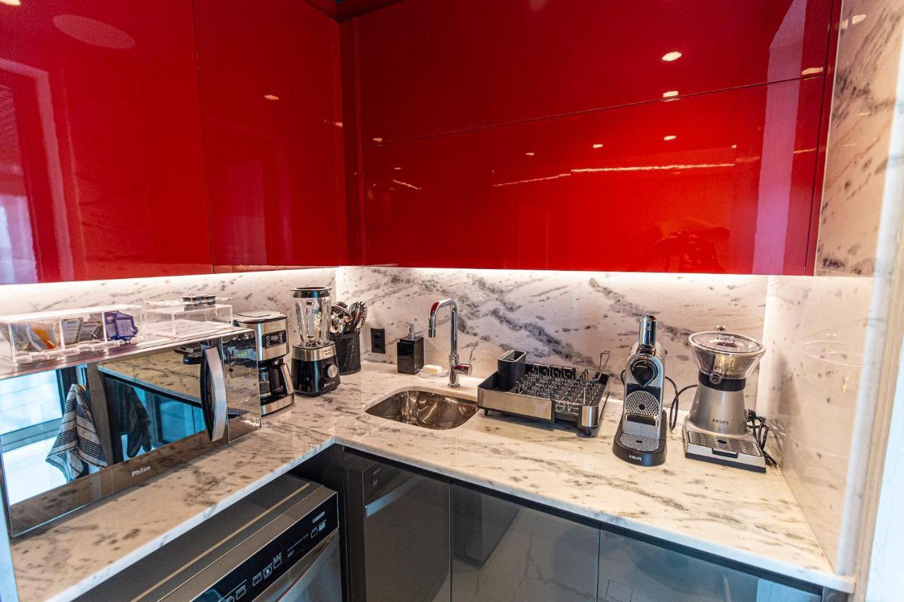 Joia Tiffany's Apartment *